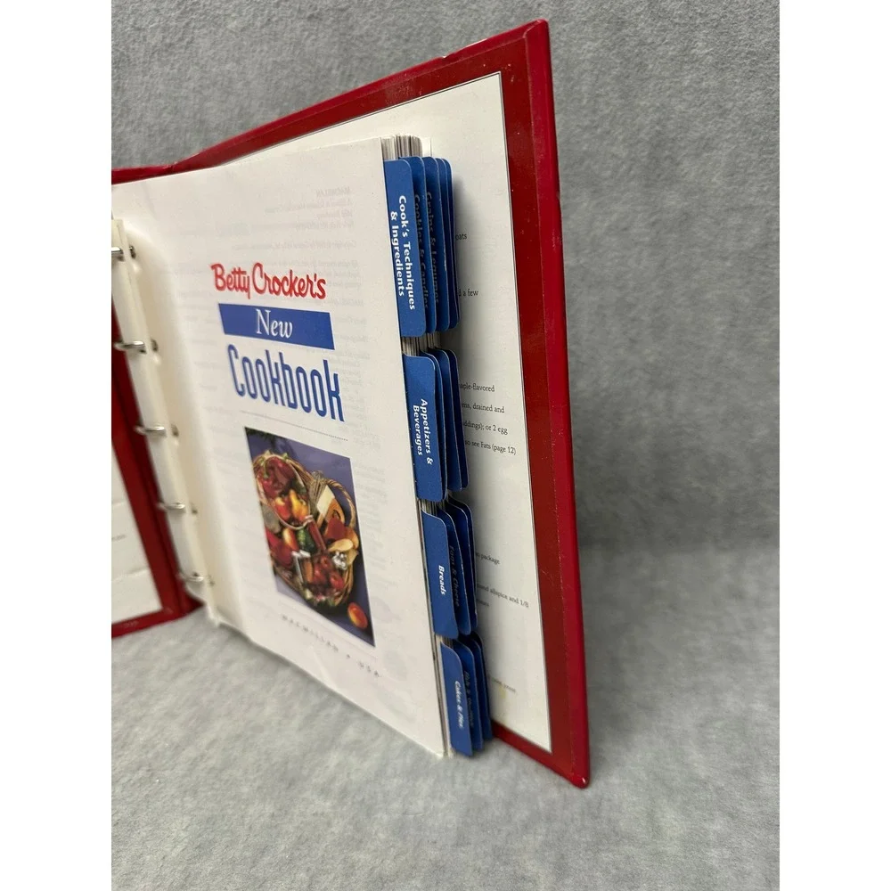 Betty Crocker New Cookbook Red 5-Ring Binder Everything You Need To Know To Cook